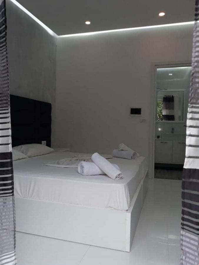 Lino House Apartment Sarande Exterior photo