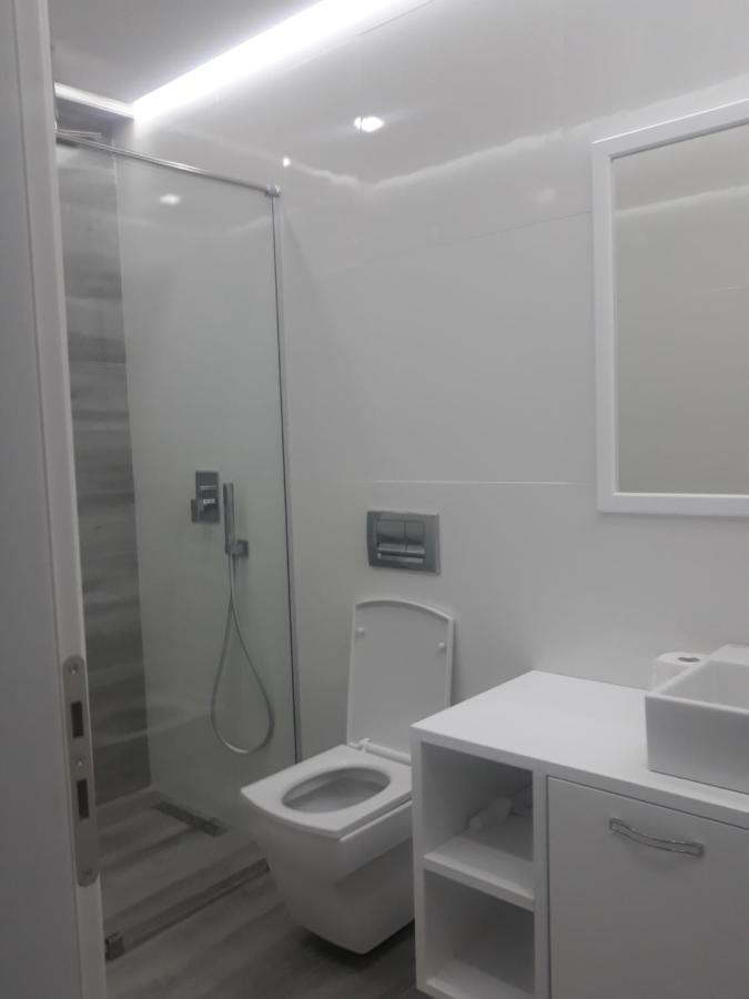 Lino House Apartment Sarande Exterior photo